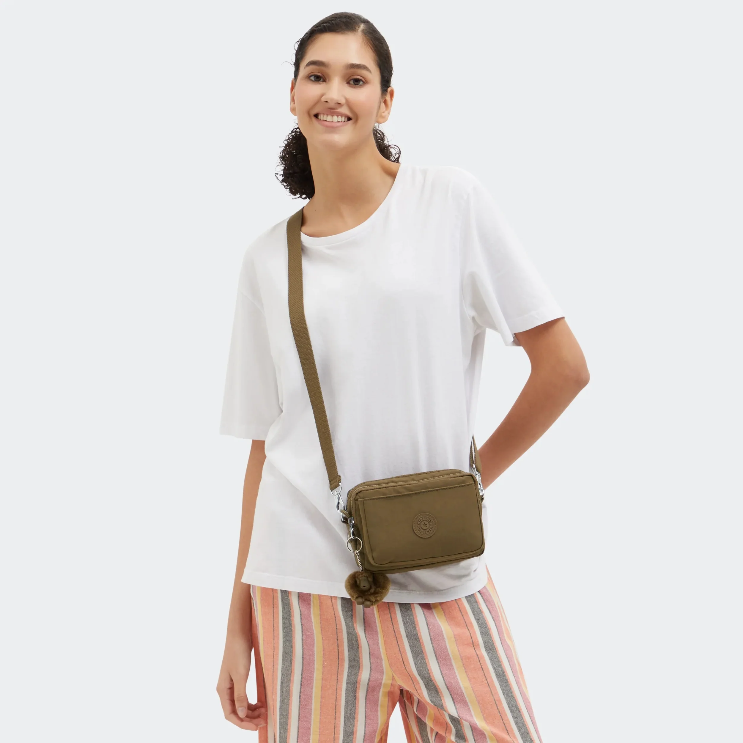 Abanu Multi Convertible Crossbody Bag - Image 9