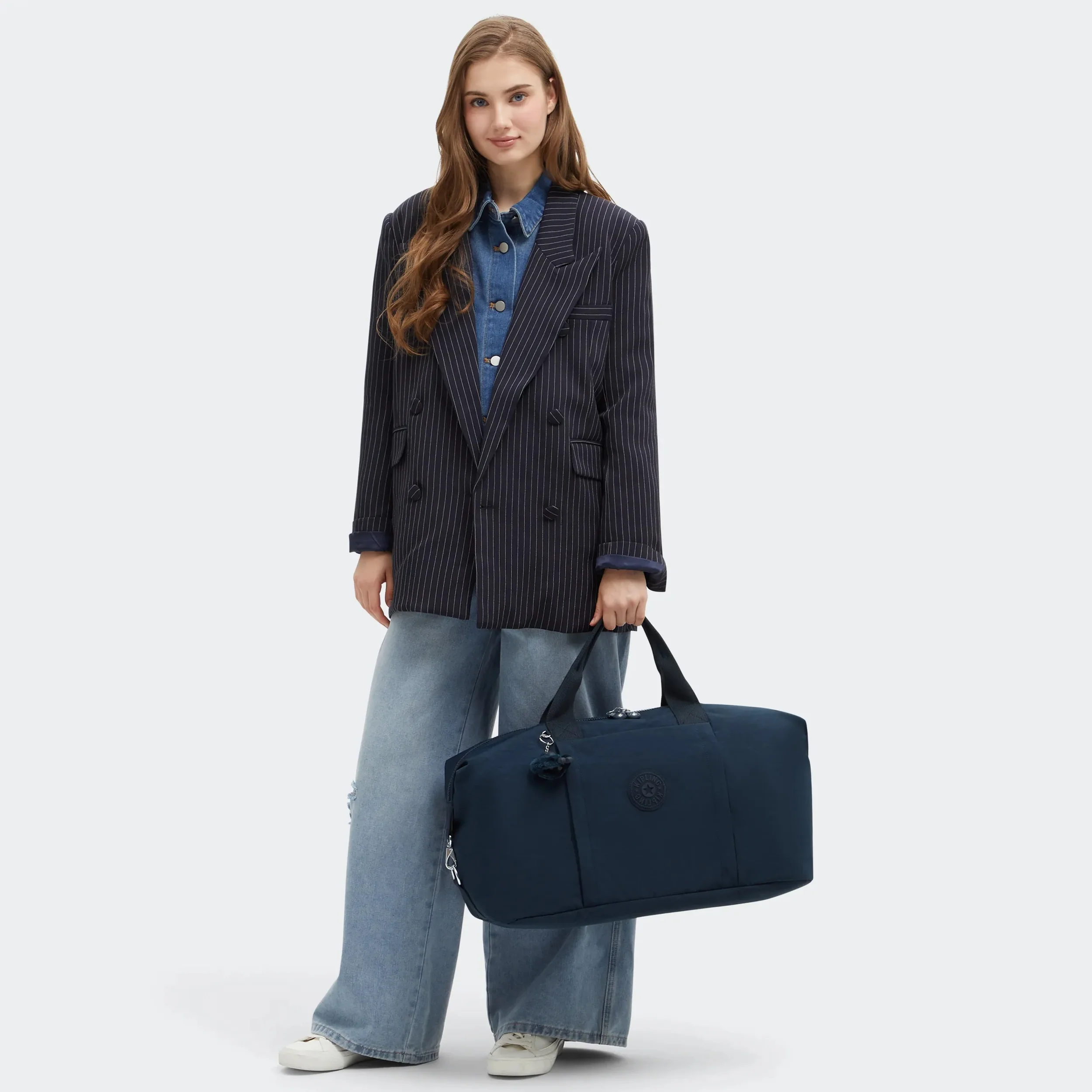 Bori Duffle Bag - Image 9