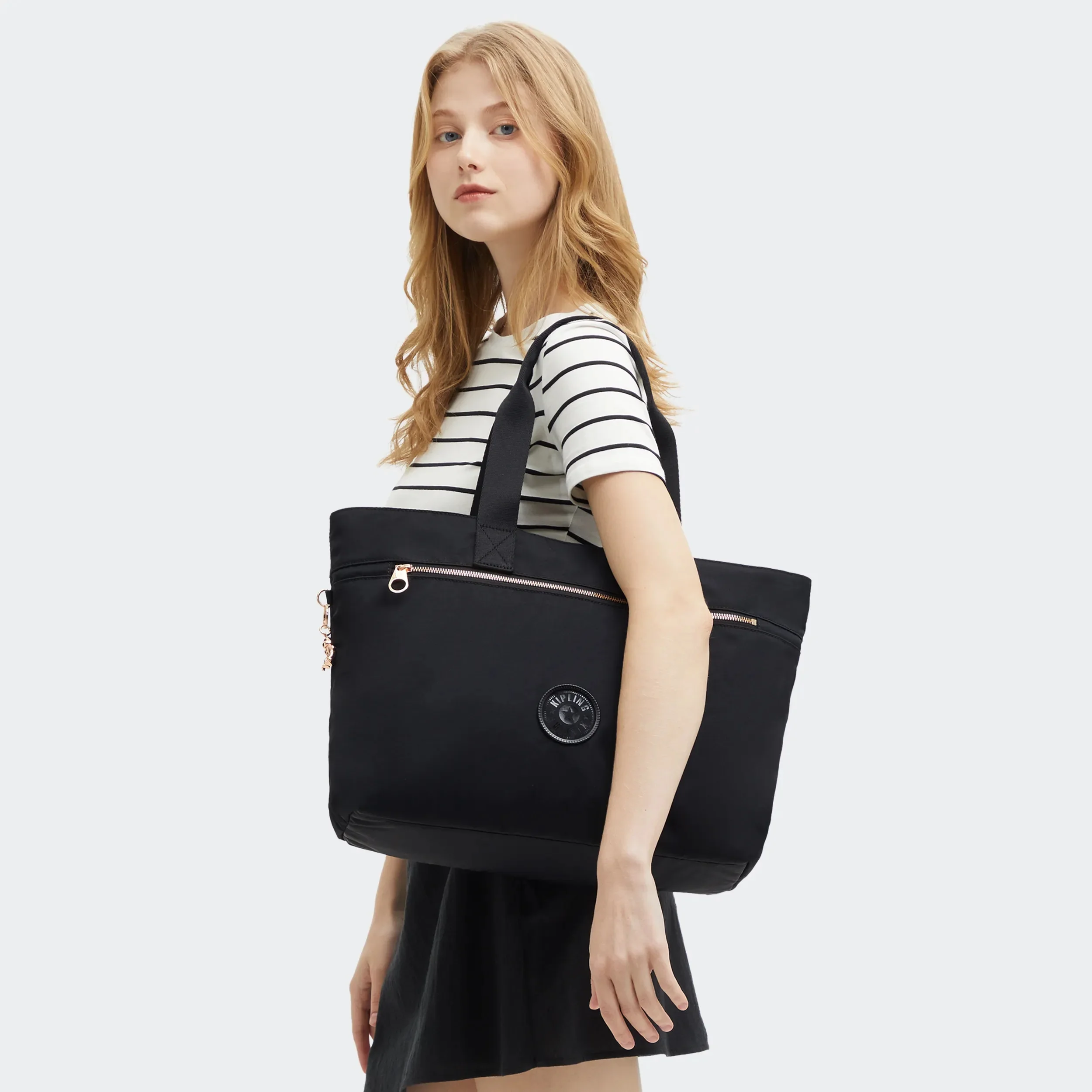 Colissa Up Laptop Tote Bag - Image 7