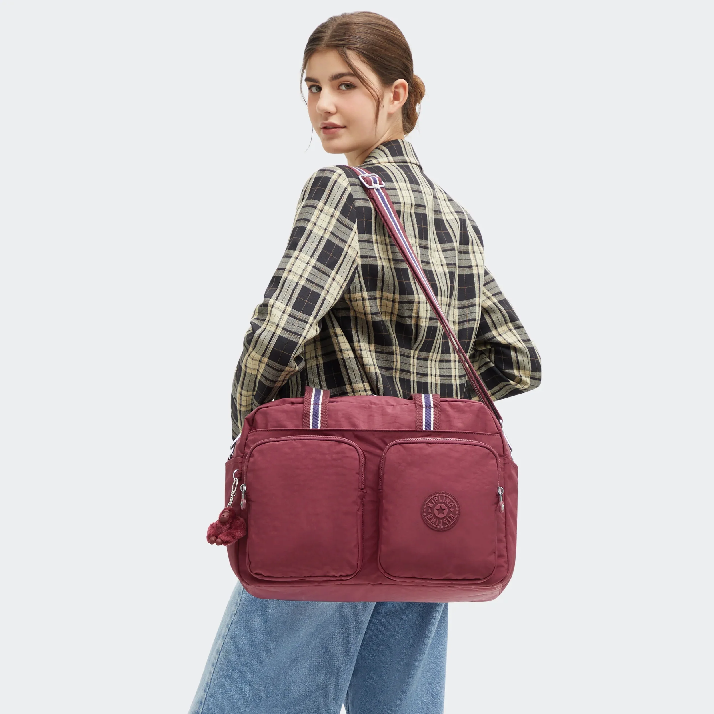 Defea Extra Large Weekender Duffle Bag - Image 2