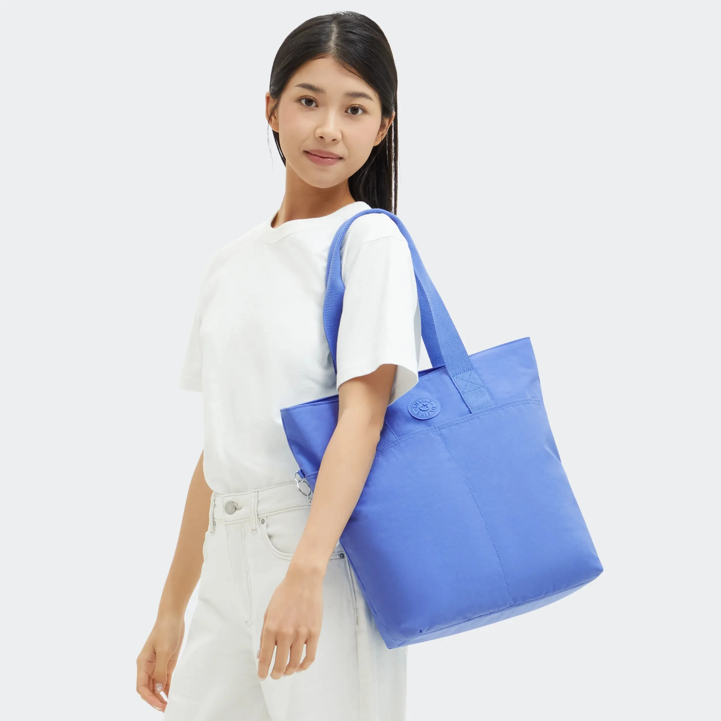 Hanifa 15" Laptop Tote Bag - Image 7