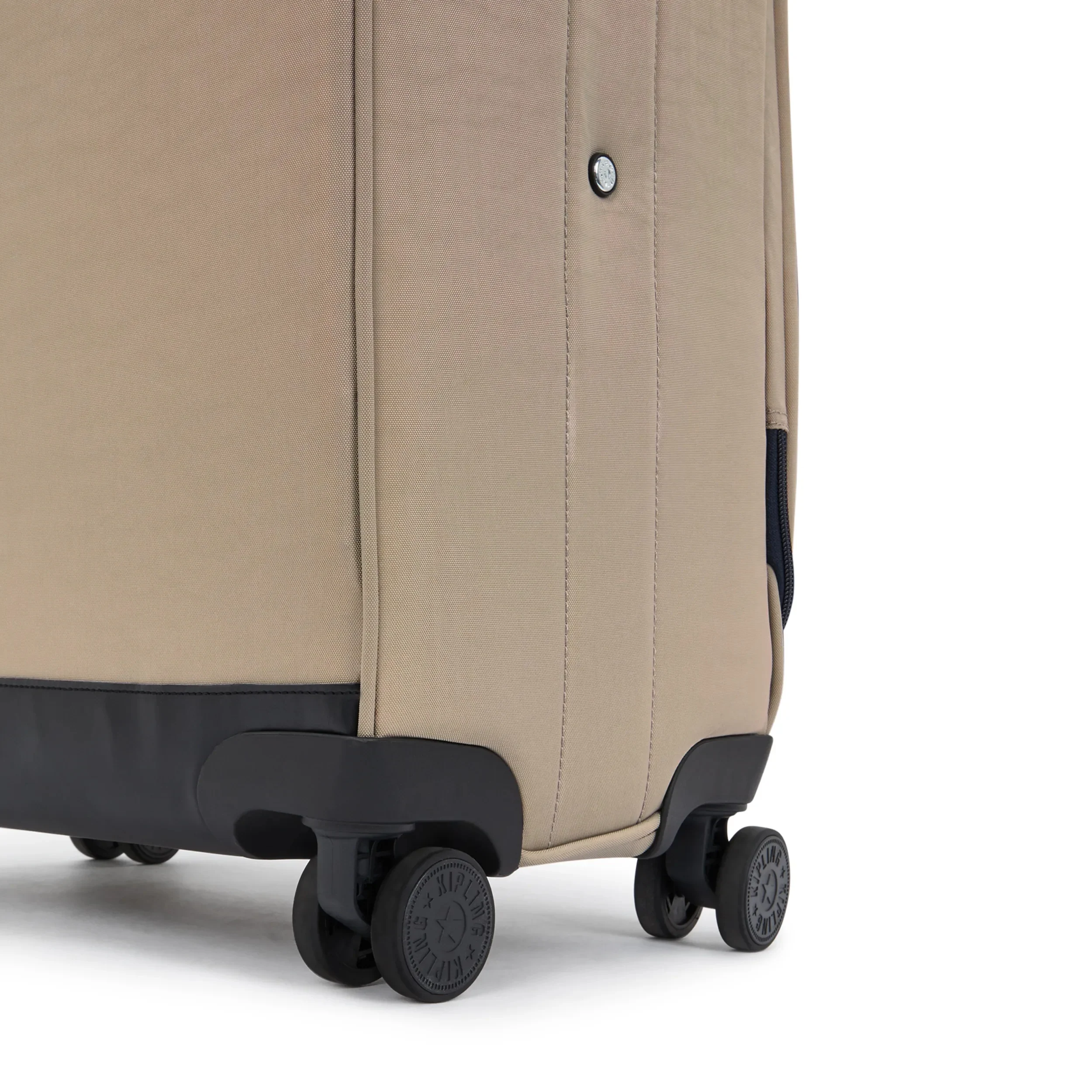 Jet Medium Rolling Luggage - Image 5