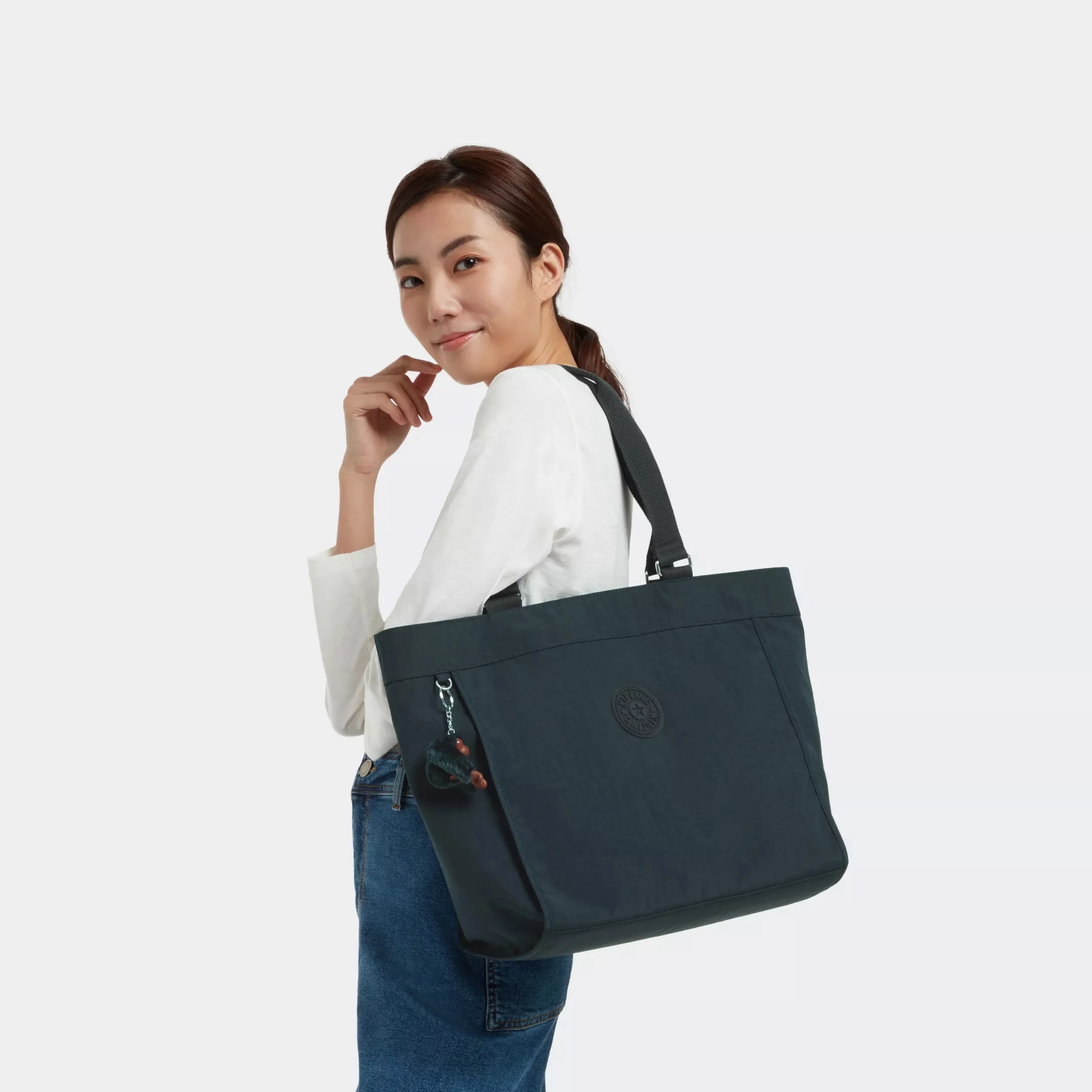 New Shopper Large Tote Bag - Image 2