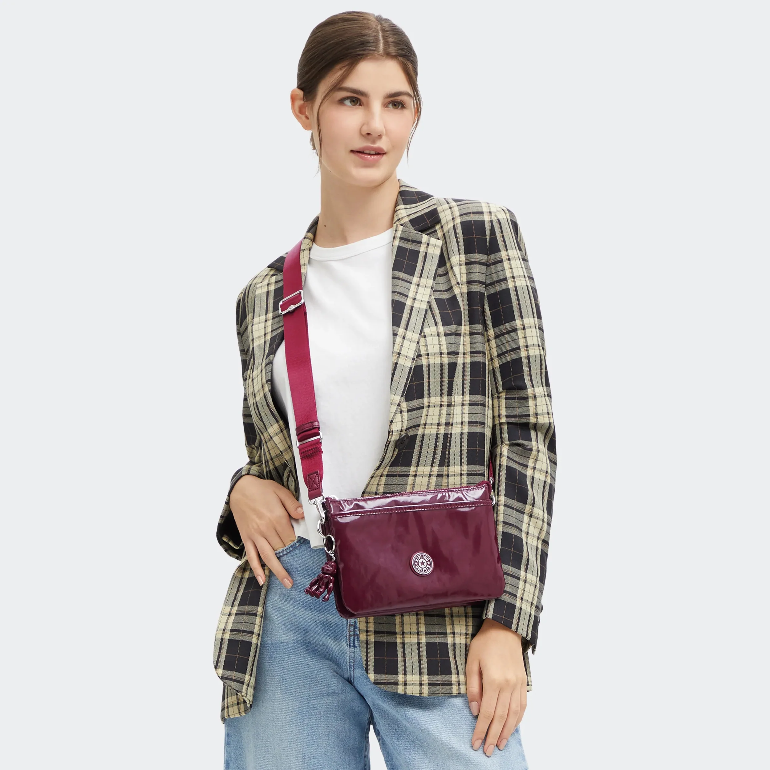 Riri Glossy Crossbody Bag - Image 7