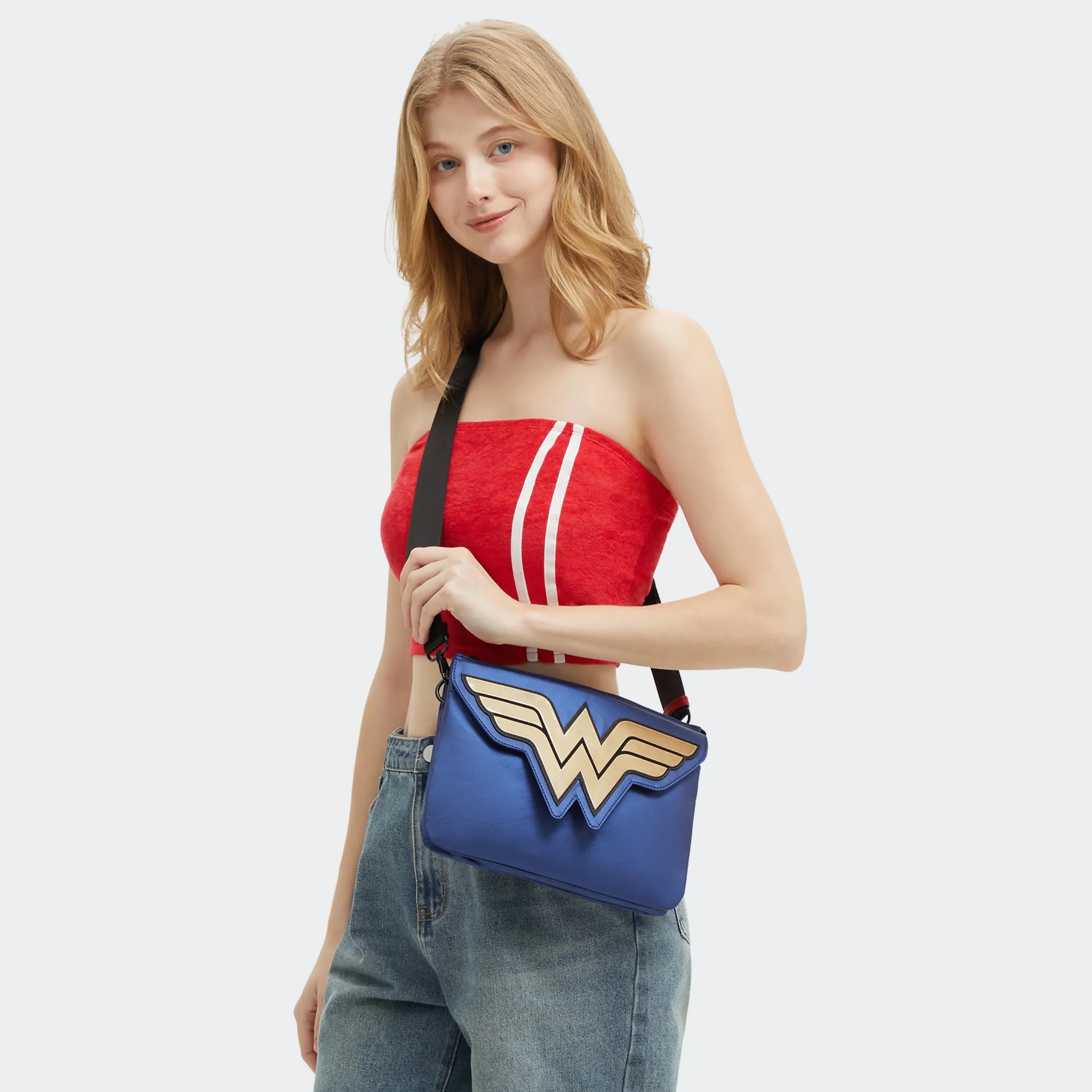 Wonder Woman Riri Lite Flap Crossbody Bag - Image 9