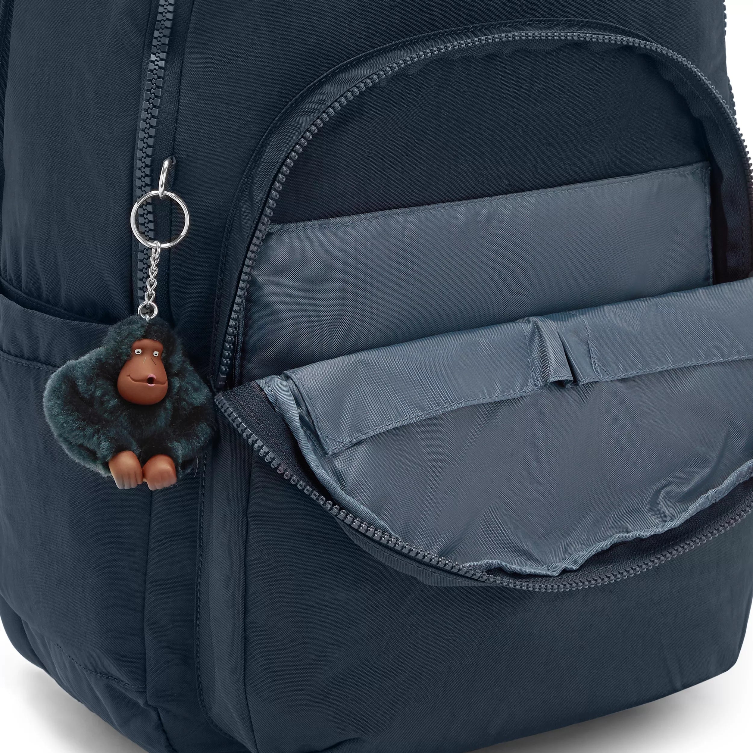 Seoul Extra Large 17" Laptop Backpack - Image 5